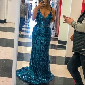 ELLIE WILDE EW122071 DRESS